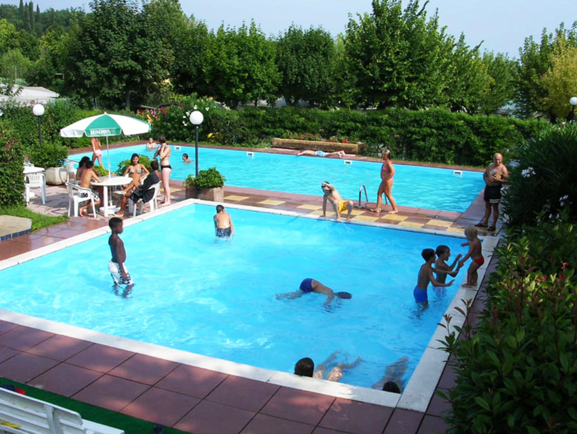 FACILITIES - Garda Camping Mos